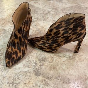 Vince Camino animal print booties